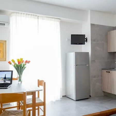 Svevo Sea House 3*